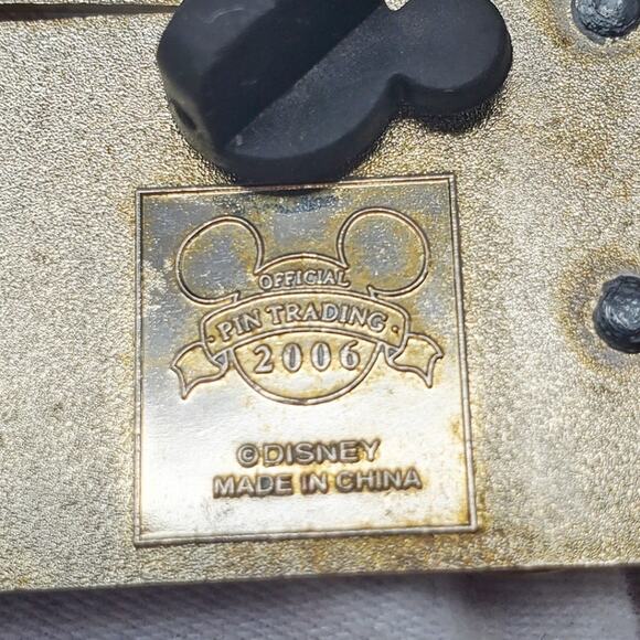 Disney Parks WDW Director Mickey MGM Studios Enamel Pin 2006 - Picture 6 of 7